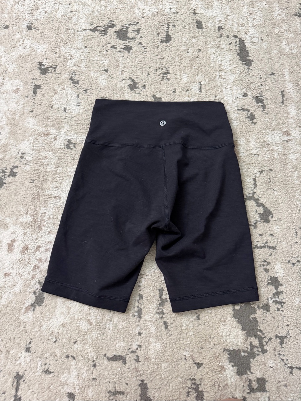 Lululemon Wunder Train High Rise Short 8" Size 6 - Heathered Black - Picture 4 of 5